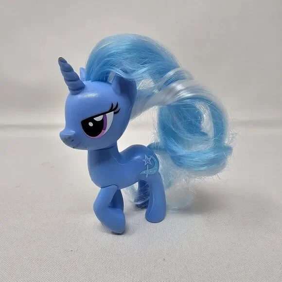 My Little Pony G4 Trixie Lulamoon 3" Brushable Curious Pose Glitter Stars 2016 - Picture 1 of 12